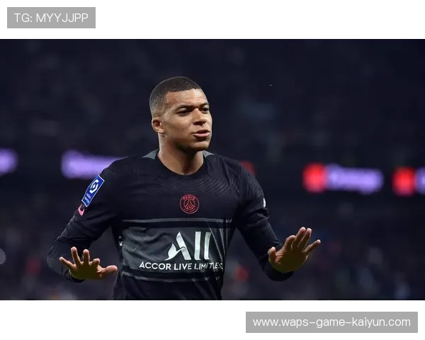 姆巴佩带球突破后分球，法国前场多线进攻令人窒息——速度、空间与战术美学的交响